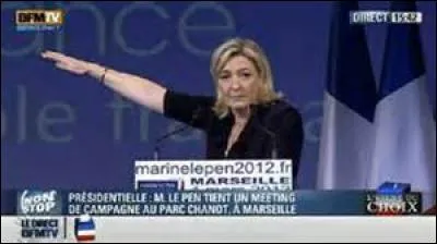 Quel dictateur a utilisé ce salut bien souvent, qui a entre autres été utilisé pour dire au revoir ?