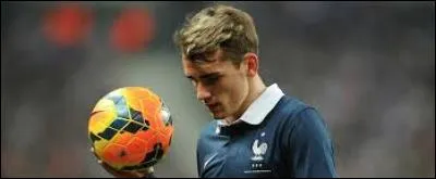 Quel est le poste d'Antoine Griezmann ?