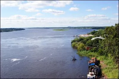 Cliquez sur le drapeau du Paraguay.