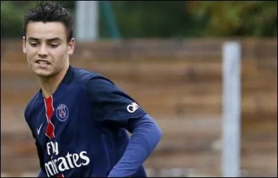 Quel est le nom de ce défenseur ?