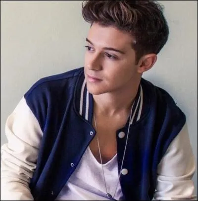 Dans quelle autre série joue Ruggero Pasquarelli (Matteo) ?