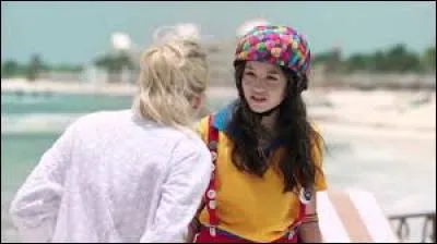 Qui a fait tomber Luna dans la piscine ?