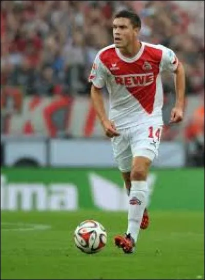 En quarts de finale de l'Euro 2016, après une séance de tirs au but épique entre l'Allemagne et l'Italie, Jonas Hector envoie la Mannschaft en demies en marquant le dernier tir au but. Quel a été le score de cette séance ?