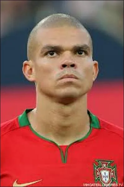 Depuis quelle année Pepe est-il joueur du Real Madrid et régulièrement sélectionné avec le Portugal ?