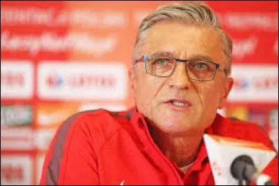 Quel pays Adam Nawałka entraîne-t-il ?