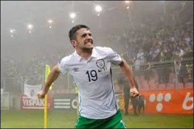 Dans quelle équipe Robbie Brady jouait-il ?