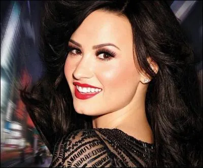 Comment s'appelle son petit ami actuel ? (juillet 2016)