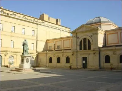 Quelle ville abrite le Gazélec et le musée Fesch ?