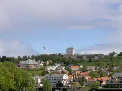 Elle a le sige de l'quipe Ronseborg Ballklub :