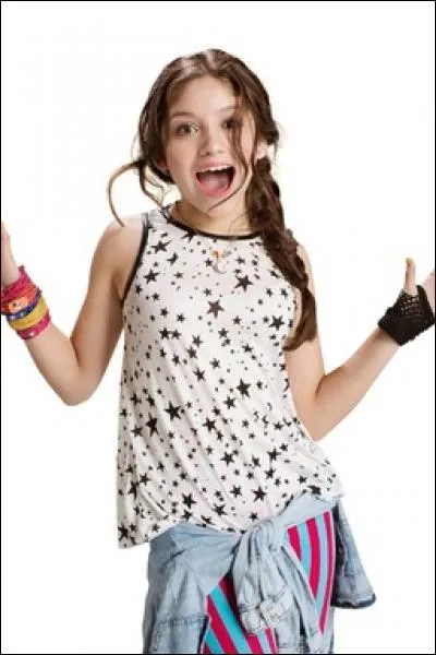 Quel est le nom du nouveau collège de Luna lorsqu'elle déménage ?