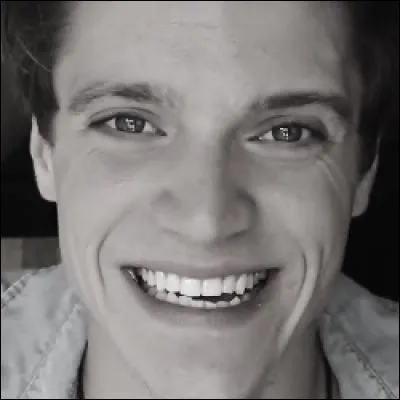 Comment s'appelle l'acteur qui joue Nico ?