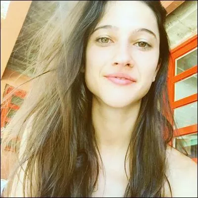 Quelle langue parle-t-elle ?