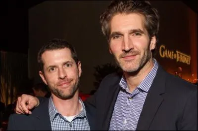 Qui sont les créateurs et showrunners de la série ?