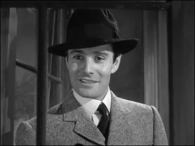 Qui Louis Jourdan a-t-il pour maîtresse dans "Lettre d'une inconnue" ?