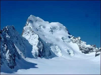Comment s'appelle un champ de glace ?