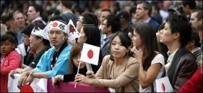 Dans quel pays vivent les japonais ?
