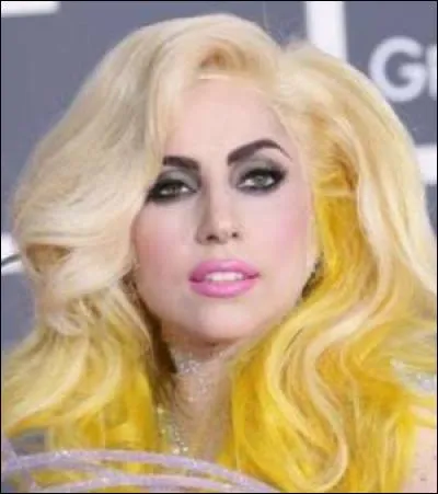 Quel âge a-t-elle en juillet 2016 ?