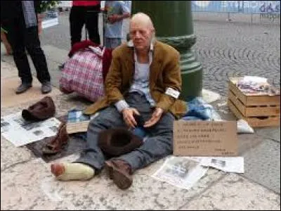 Priez pour que je m'en sorte 
Priez pour que mieux je...