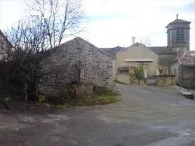 Trespoux-Rassiels, dans le Lot, est un village de l'ancienne région ...