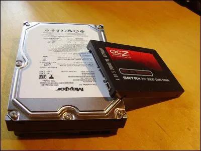 Quelle est la différence entre un disque dur et un disque ssd ?