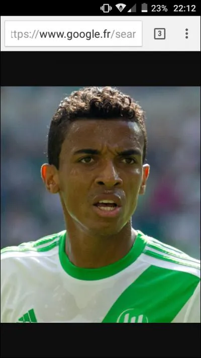 Quelle est sa nationalité ?