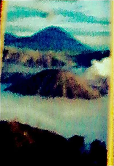 Quel volcan indonésien de 2 850 m d'altitude entra en éruption en 1815 et dégagea une quantité de cendres telle que les rayons du Soleil ne passaient plus, ce qui causa une chute du mercure considérable sur toute la surface de la Terre ?