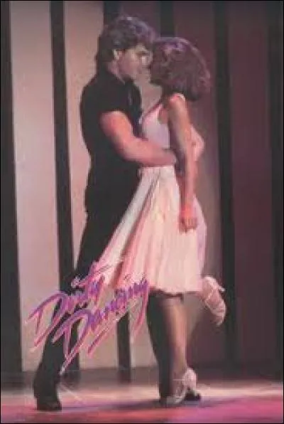 Quand Johnny lui apprend à danser, il lui fait un reproche et lui dit que ses bras sont des :