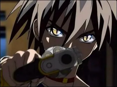 Comment se nomme ce personnage surnommé "Black cat" ?