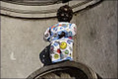 Qui est l'auteur de cette belle statue ?