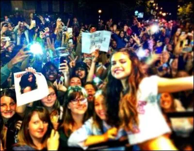 Comment appelle-t-on ses fans ?