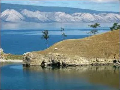 Quel est le lac le plus profond du monde ?