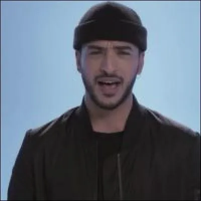 A-t-il sorti 1 album ou 2 albums en juillet 2016 ?