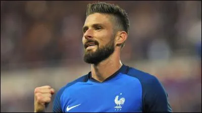 Quel âge a Olivier Giroud (lors de l'Euro 2016) ?