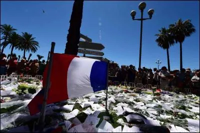Quelle ville française vient d'être touchée par un attentat ?