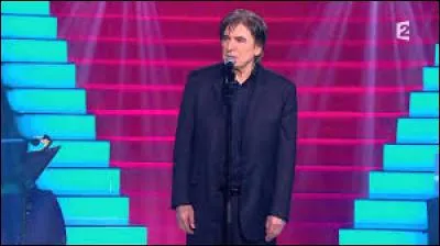 Qui a chant&eacute; "Des &eacute;clairs et des revolvers" ?