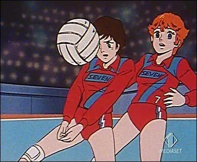 Dans Jeanne et Serge, comment se nomment ces deux joueuses ?