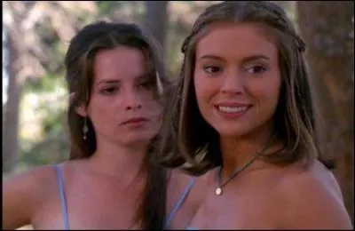 A quel événement assistent-elles ensemble ?