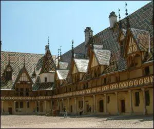 Les Hospices de Beaune se trouvent dans le dpartement de :
