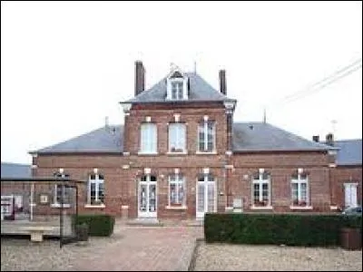 Vieux-Rouen-sur-Bresle est une commune normande située dans le département ...