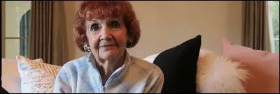 À qui cette grand-mère est-elle ?