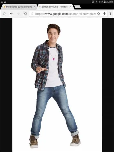 Simón est-il très amoureux de Luna ?