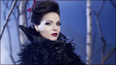 Quelles sont les personnes que Regina Mills déteste le plus dans la série "Once Upon a Time", saison 1 ?