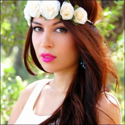 Noemiemakeuptouch a-t-elle écrit un livre ?