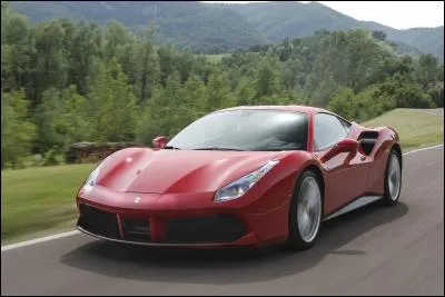Quelle est la vitesse maximale de la Ferrari 488 GTB ?