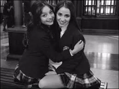 Qui est sur la photo de profil de lili225 ?