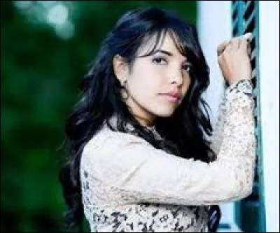 Quel âge a-t-elle en juillet 2016 ?