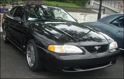 Sur la 4ème génération, la Mustang :