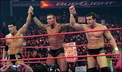 Avec qui Randy Orton formait-il "The Legacy" ?