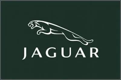 "J" comme "Jaguar". Parmi ces photos, laquelle représente la calandre d'un modèle de ce constructeur automobile britannique ?