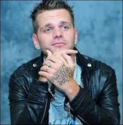 Je veux y retourner : "L'importance c'est qu'elle sache se servir de..." ?